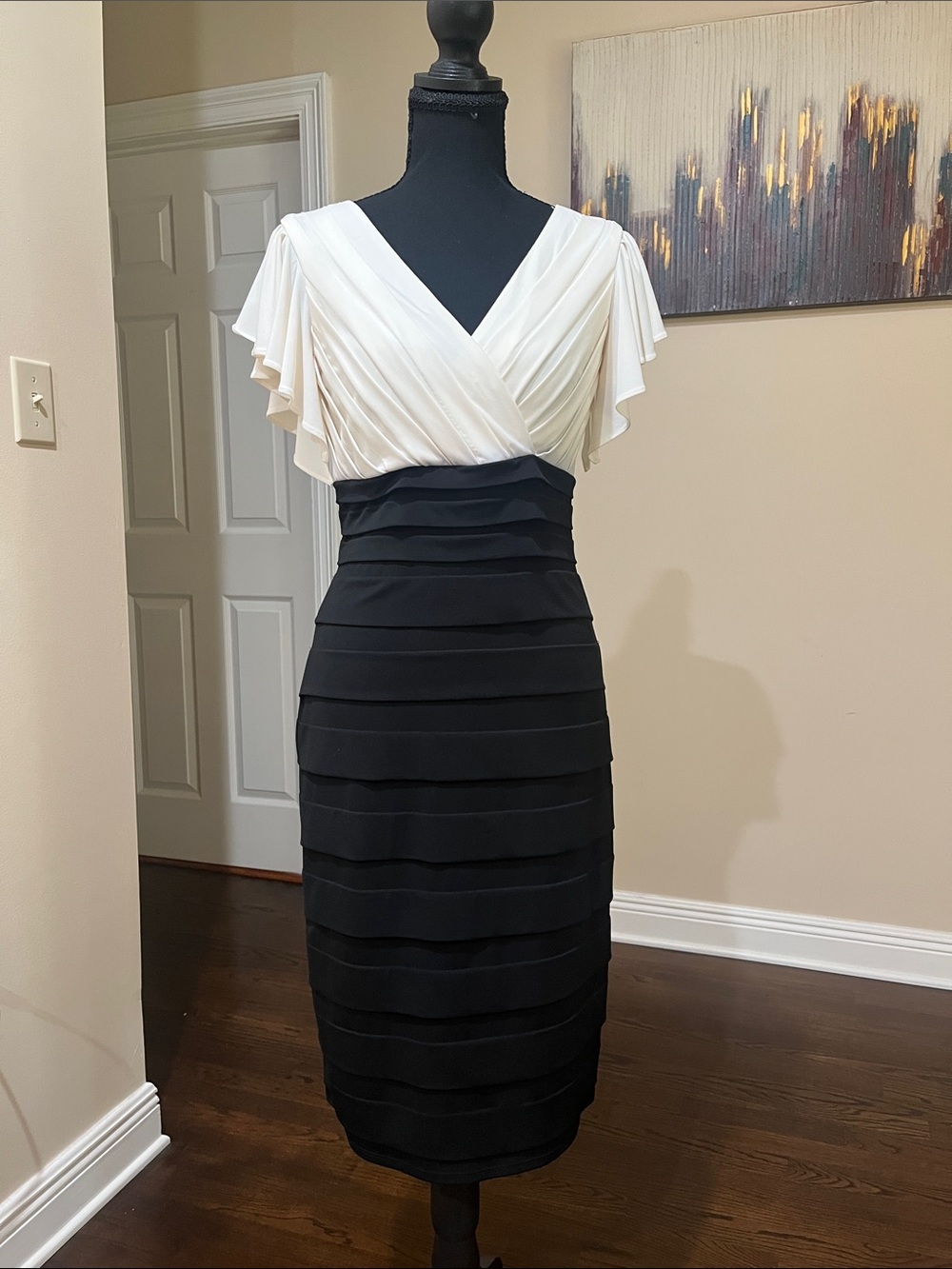 Two-Tone White and Black V-Neck Tiered Midi Dress